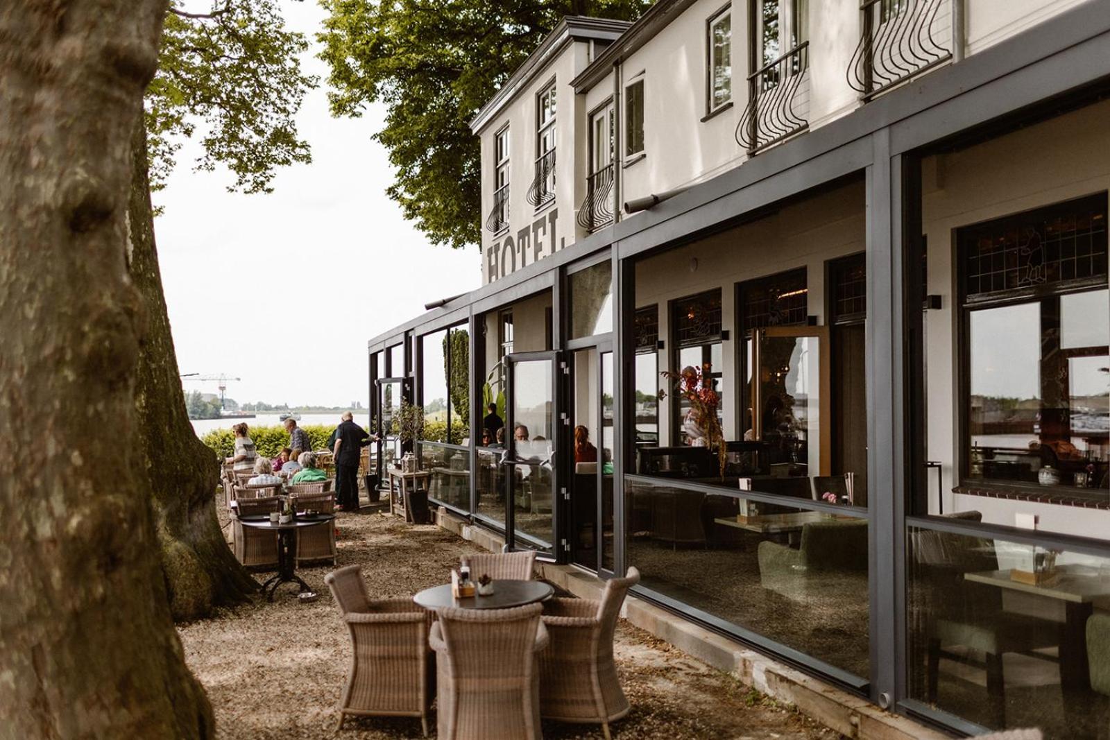 Hotel Restaurant Belvédère Schoonhoven Esterno foto