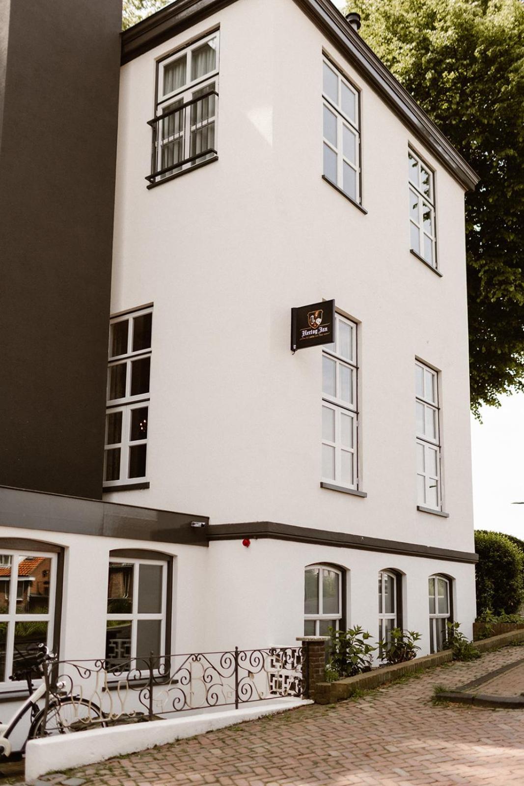 Hotel Restaurant Belvédère Schoonhoven Esterno foto